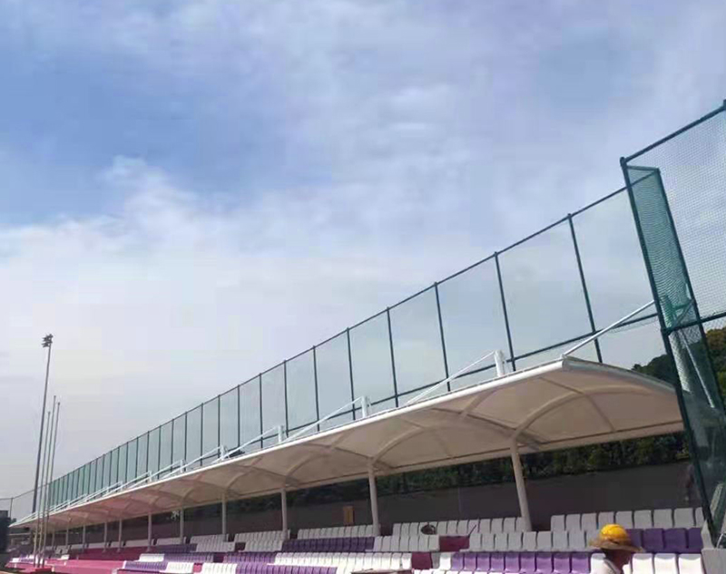 佛蘭空間膜結構公司在廣州市增城區某學校操場膜結構看臺工程圓滿驗收！