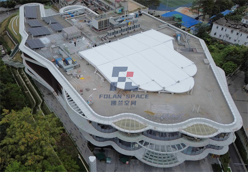 廣州白云商業綜合體中庭智能開合屋頂，科技與自然美學的巔峰碰撞